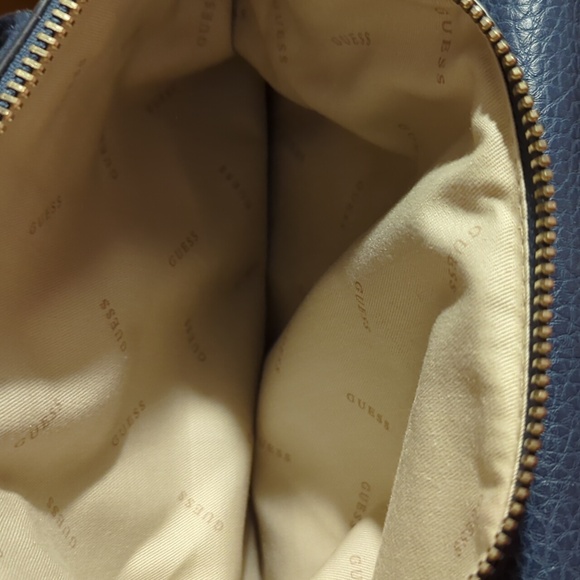 GUESS bag - Picture 5 of 6